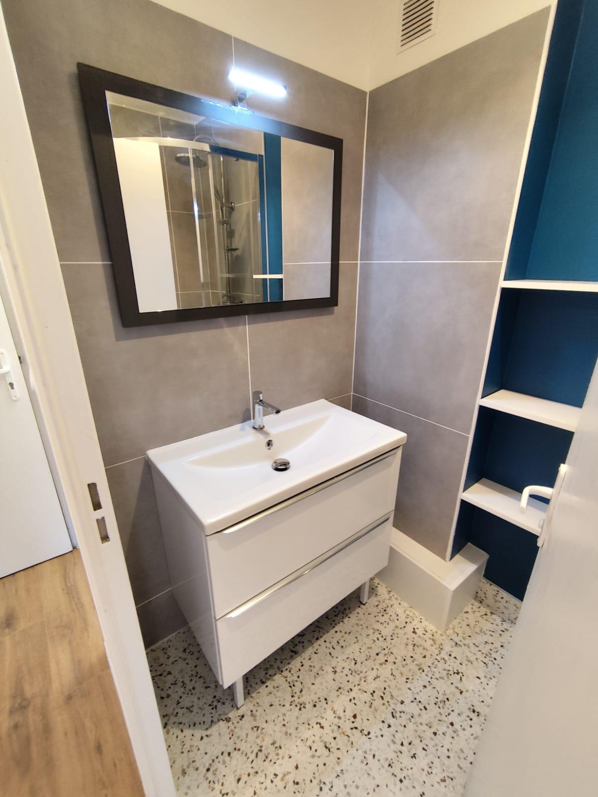 Salle de bain sécurisée — ADAPT Concept