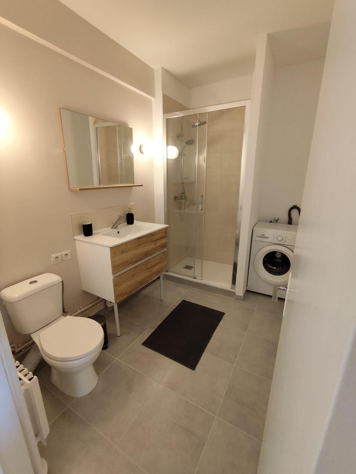 Douche italienne PMR — ADAPT Concept